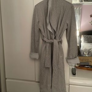 Ugg Robe with plush inside, new with tags